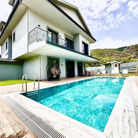With Private Pool In Inlice Fethiye *
